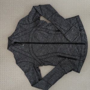 Lululemon zip up top